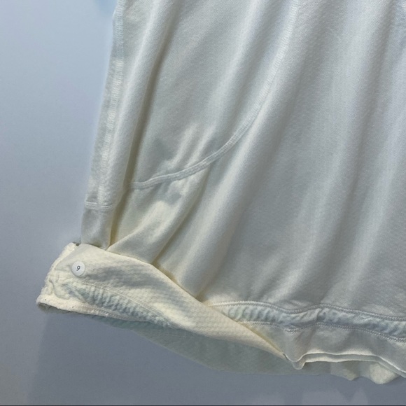 Lululemon Women’s Run Tame Me Tank - Picture 6 of 6